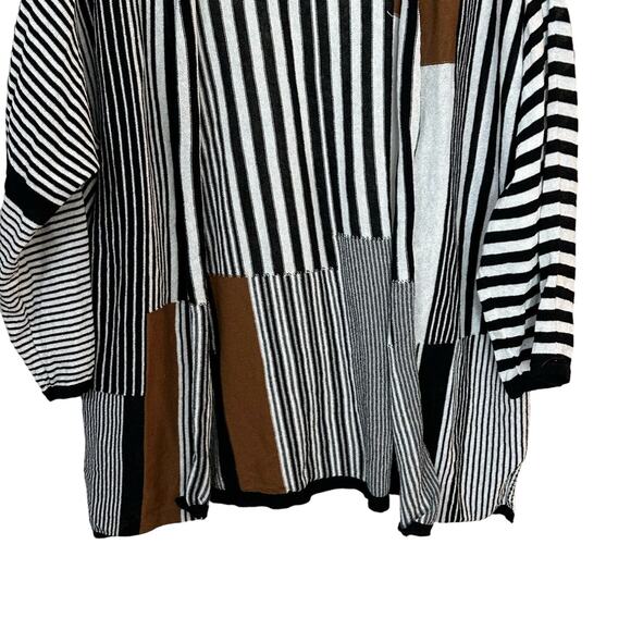 Chicos Lightweight Open Front Knit Cardigan XL Black White Brown Stripe Size 3 - Picture 3 of 8